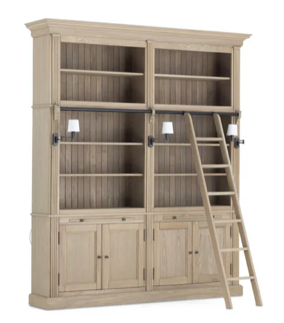 Regale und Schränke